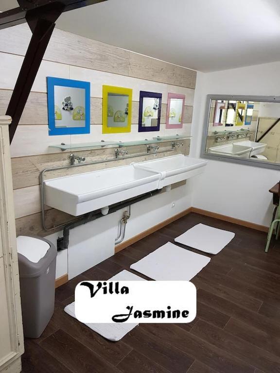 Somptueuse Villa Jasmine Saint-Meen-le-Grand ภายนอก รูปภาพ